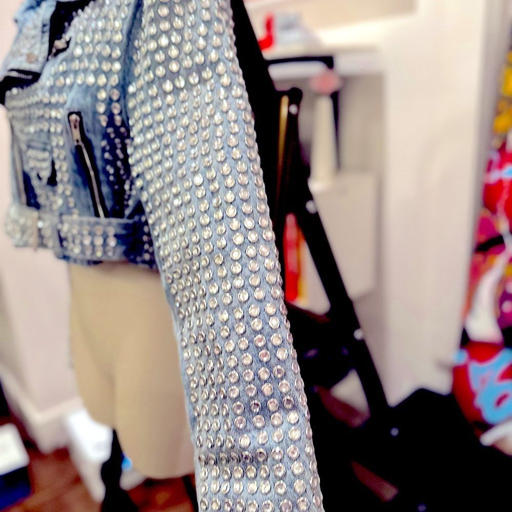 - AZALEA WANG GAZETTE 3000 STUDS MOTO JACKET IN DENIM NWT MULTIPLE - Picture 6 of 11